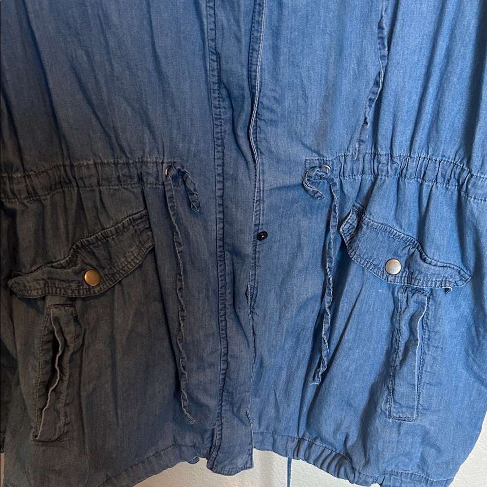 Torrid Denim Jacket with Star Pattern - Picture 5 of 7